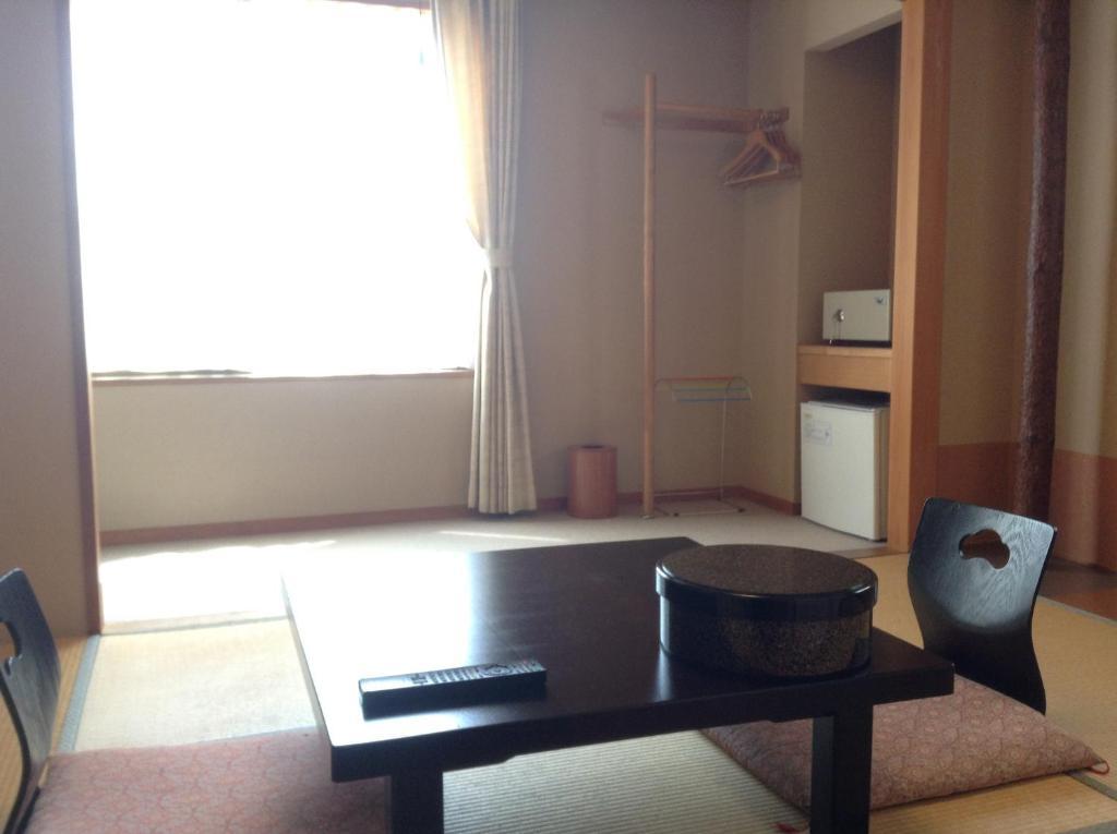 Bergtour Marukita Hotel Hakuba Exterior foto