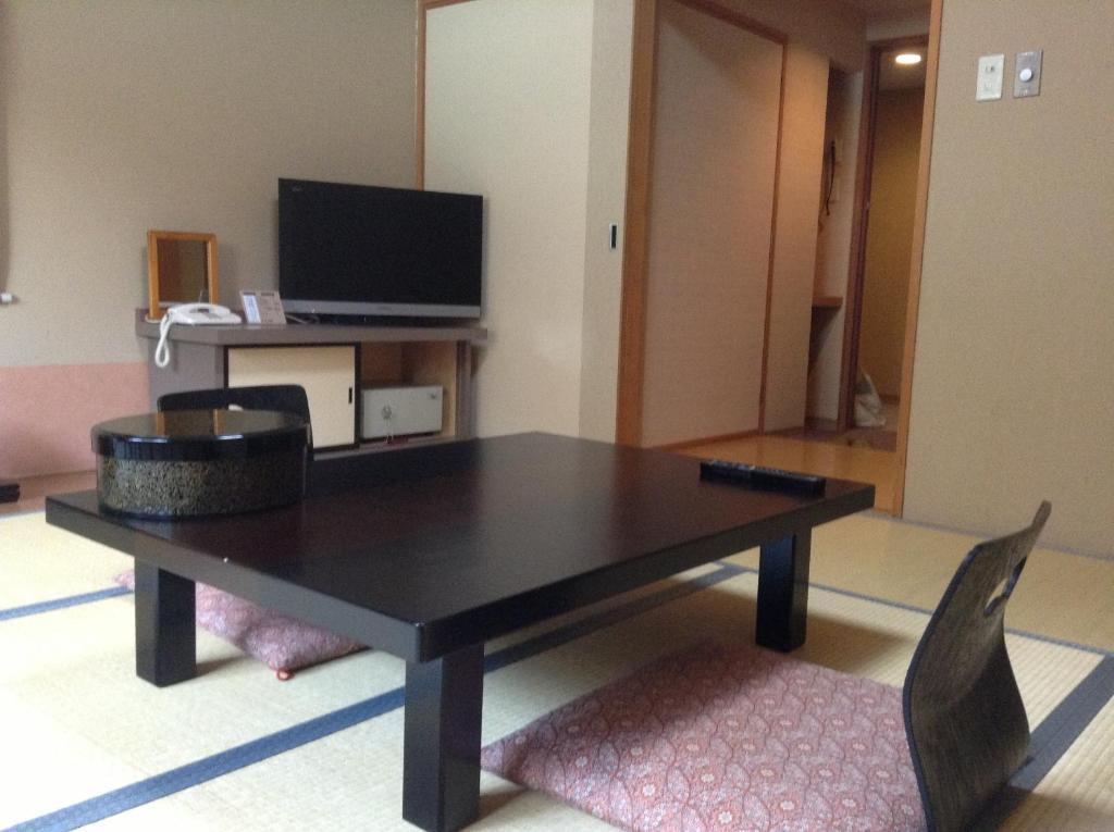 Bergtour Marukita Hotel Hakuba Exterior foto